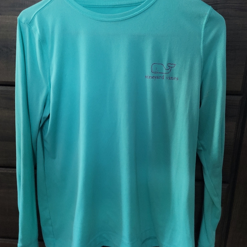 Vineyard Vines woman's performance long-sleeve - Picture 1 of 3